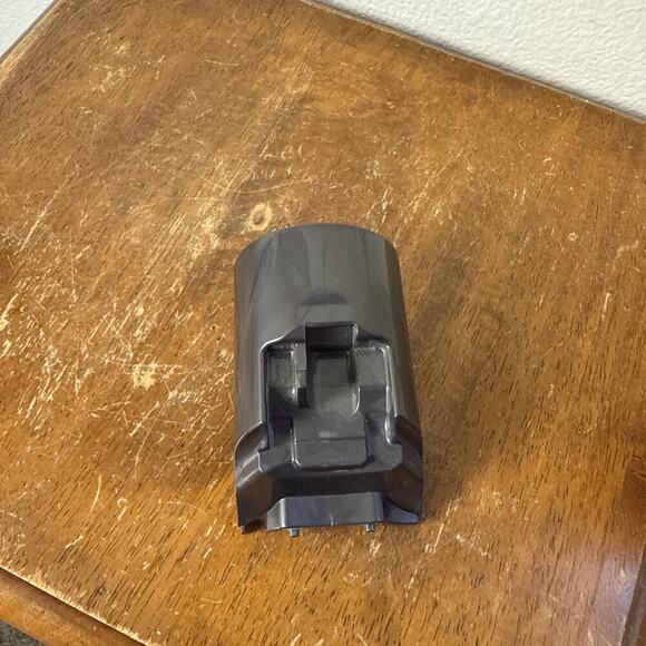 Dyson Cover Switch 11-6964DC50 Without Buttons - Picture 5 of 9